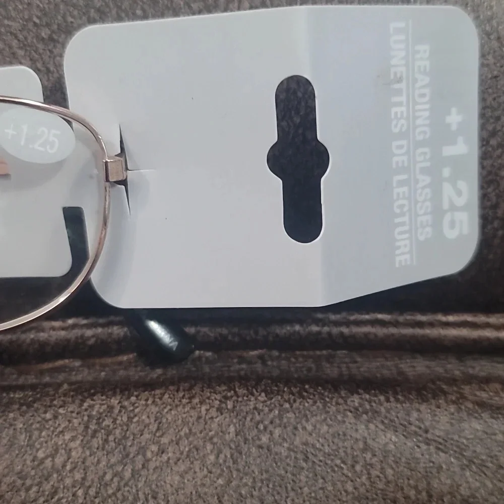 Reading glasses magnifying 1.25x wide frame